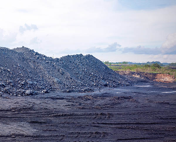 jetty-port-coal-raw-material-3089952 jetty-port-coal-raw-material-3089952